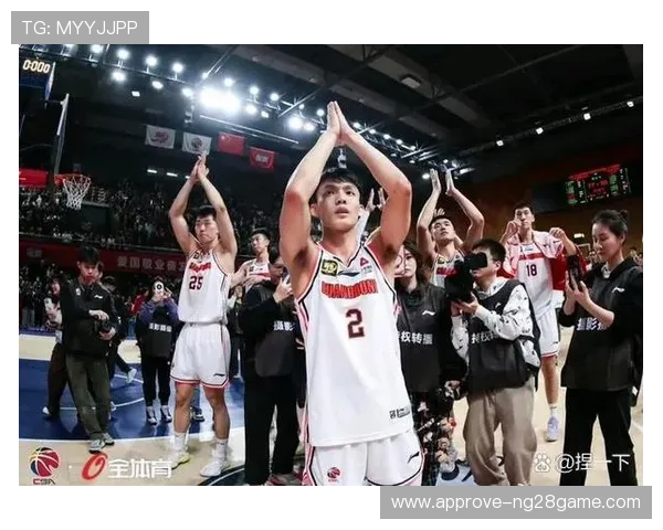 CBA联赛激战正酣广东队主场逆转上海队夺关键胜利